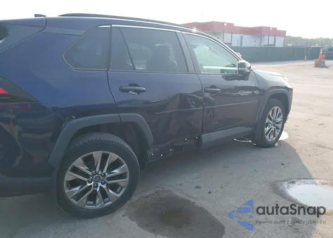 2020 Toyota Rav4 Xle Premium from USA, damaged, VIN 2T3A1RFV2LW090275